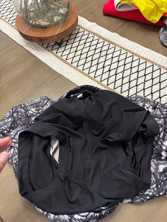 Ideology Black & White Geometric Circle Skater Skirt - Picture 8 of 8